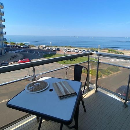 Apartamento L'Arbre Du Voyageur Les Sables-dʼOlonne Exterior foto