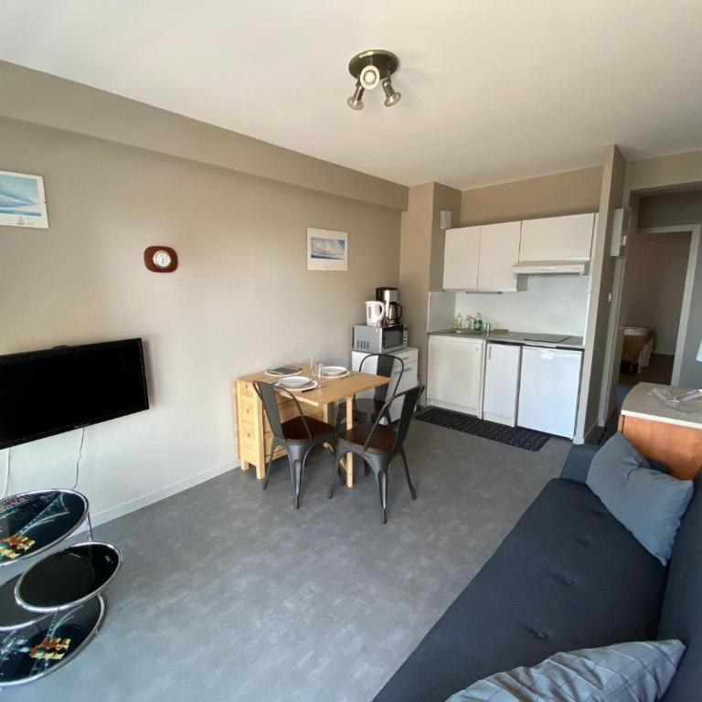 Apartamento L'Arbre Du Voyageur Les Sables-dʼOlonne Exterior foto